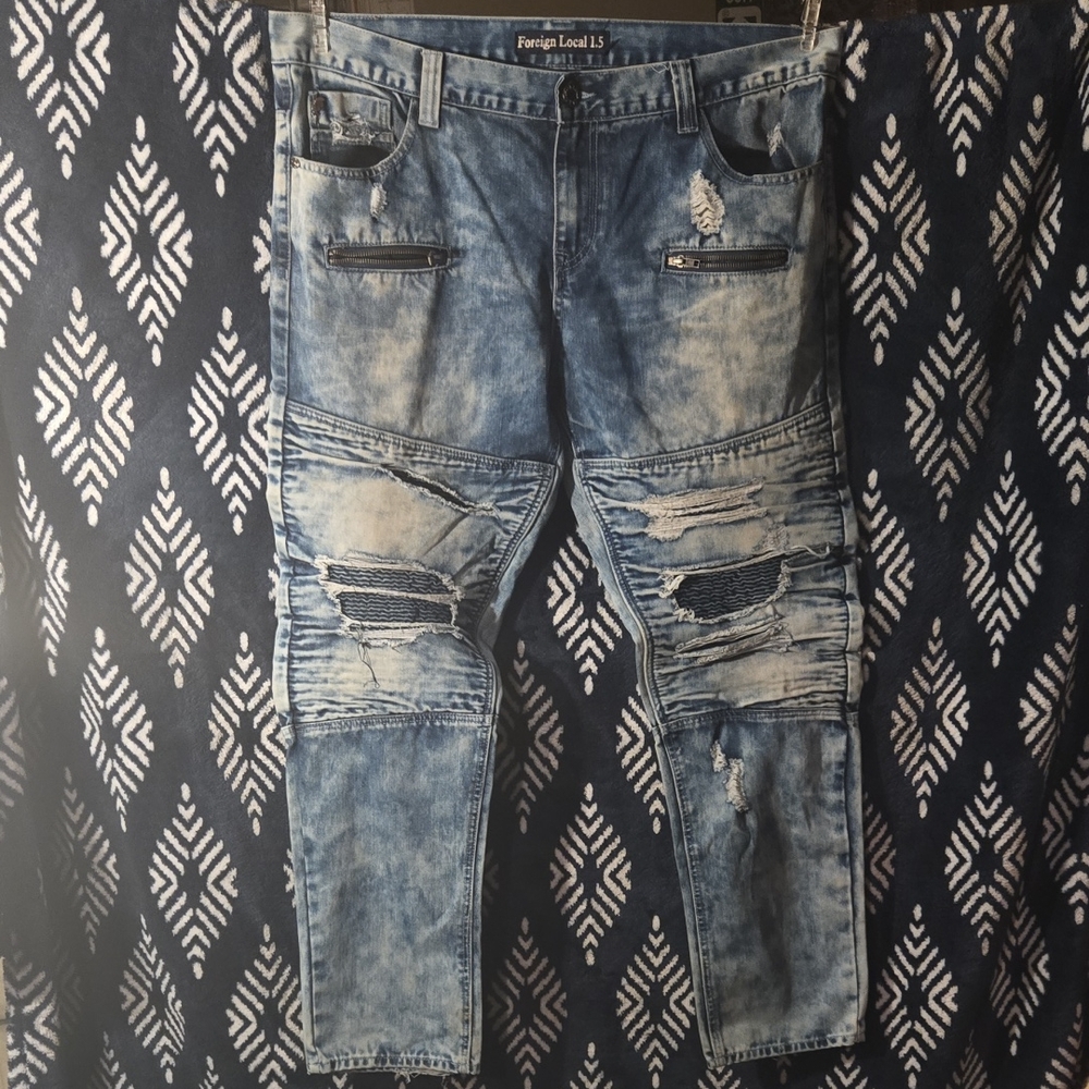 Distressed Blue Men's Jeans